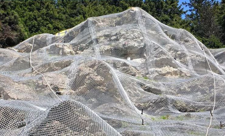 Slope Protection Using Rocks Rockfall Protection Mesh for Slopes & Railways – ZHONGMAN